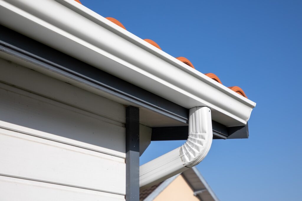How To Install Flashing On A Metal Roof (10 Step Guide)